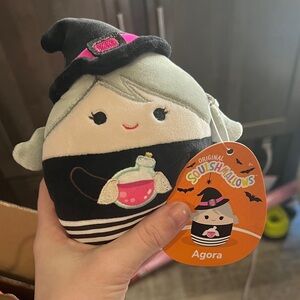 5” Squishmallow Halloween Witch Agora